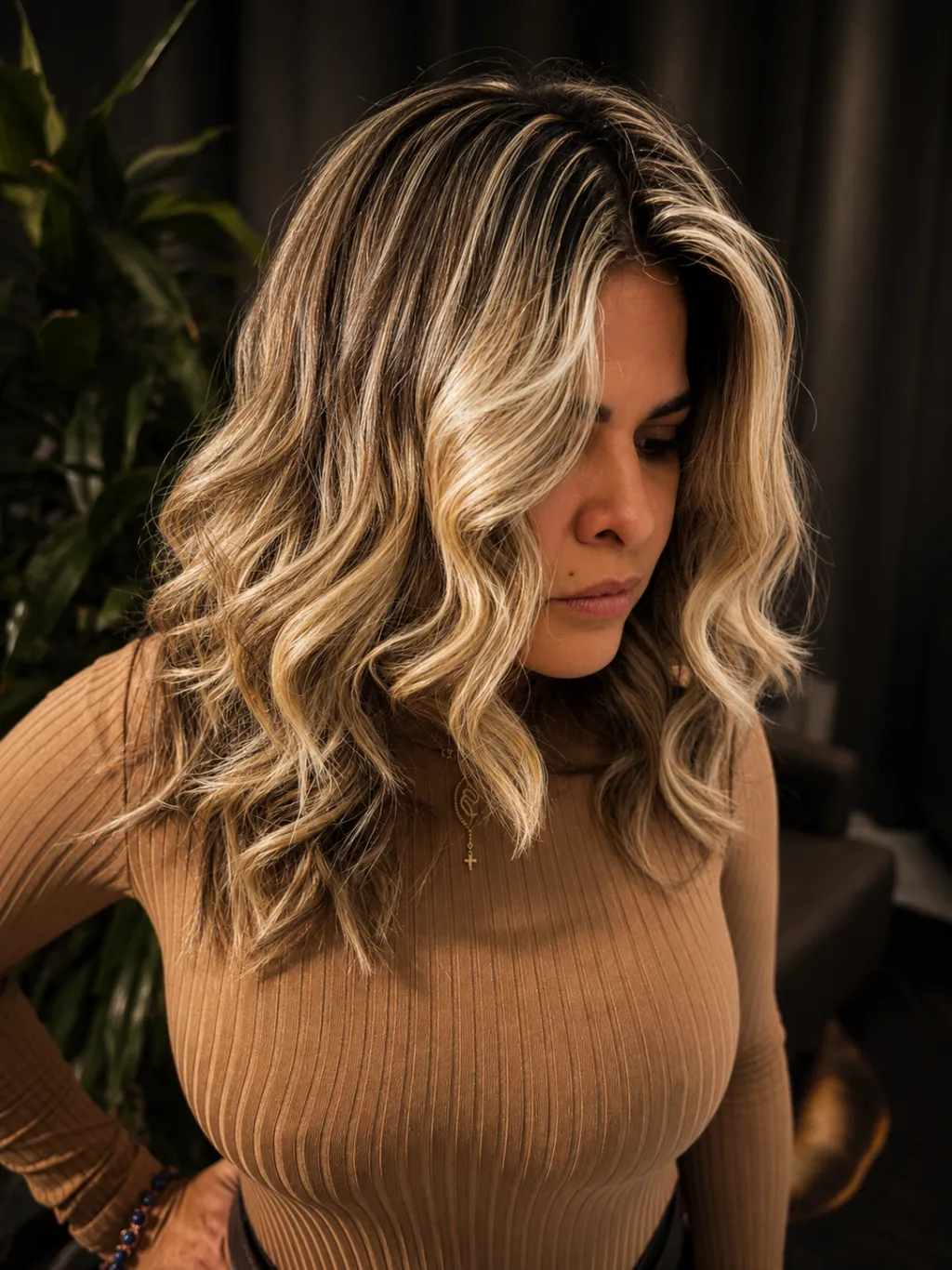 Extensões — Comprimento e volume natural · CS Cabeleireiros Valença